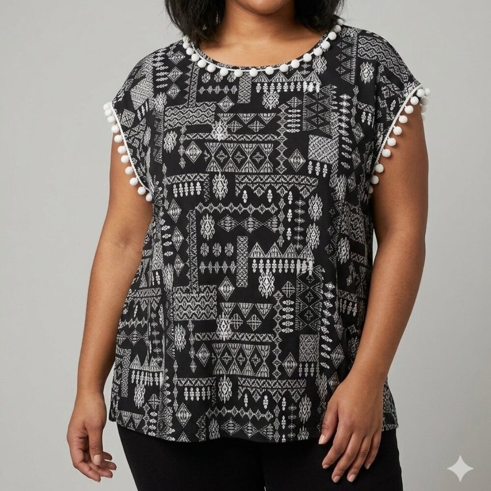 Pom Pom Top Black White Slim Factor by Investments 2X